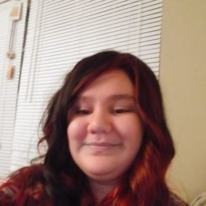 Meet your Posher, Leanna